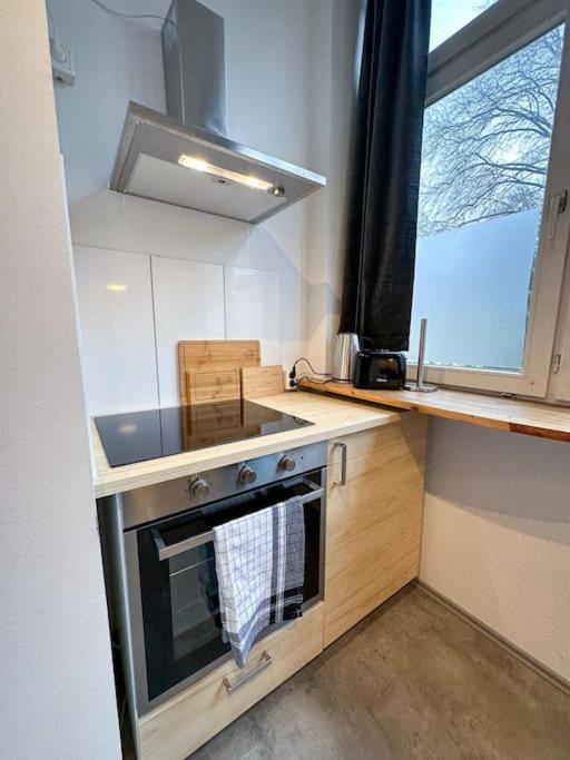 Modern City Apt. -With 2 Tv, Netflix And Work Desk Essen Extérieur photo